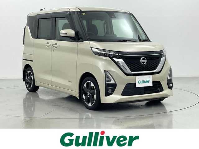 日産 ルークス ハイウェイスター X 熊本県 2020(令2)年 3.6万km フローズンバニラパール 純正9インチナビMM320D-L（ＤＶＤ・フルセグ・ＢＴ・ＡＵＸ）/全周囲カメラ　/前方ドライブレコーダー　/両側パワースライドドア　/前後クリアランスソナー　/エマージェンシーブレーキ　/横滑り防止　/アイドリングストップ/純正フロアマット/純正１４インチAW/オートライト/LEDヘッドライト/スマートキー/プッシュスタート