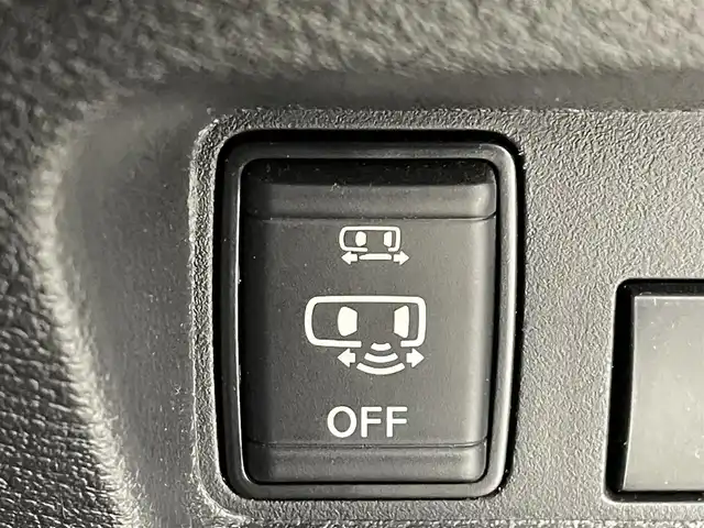 日産 ルークス ハイウェイスター X 熊本県 2020(令2)年 3.6万km フローズンバニラパール 純正9インチナビMM320D-L（ＤＶＤ・フルセグ・ＢＴ・ＡＵＸ）/全周囲カメラ　/前方ドライブレコーダー　/両側パワースライドドア　/前後クリアランスソナー　/エマージェンシーブレーキ　/横滑り防止　/アイドリングストップ/純正フロアマット/純正１４インチAW/オートライト/LEDヘッドライト/スマートキー/プッシュスタート