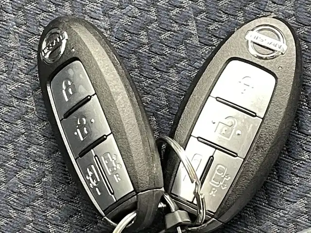 日産 ルークス ハイウェイスター X 熊本県 2020(令2)年 3.6万km フローズンバニラパール 純正9インチナビMM320D-L（ＤＶＤ・フルセグ・ＢＴ・ＡＵＸ）/全周囲カメラ　/前方ドライブレコーダー　/両側パワースライドドア　/前後クリアランスソナー　/エマージェンシーブレーキ　/横滑り防止　/アイドリングストップ/純正フロアマット/純正１４インチAW/オートライト/LEDヘッドライト/スマートキー/プッシュスタート