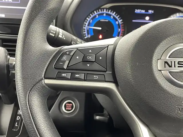 日産 ルークス ハイウェイスター X 熊本県 2020(令2)年 3.6万km フローズンバニラパール 純正9インチナビMM320D-L（ＤＶＤ・フルセグ・ＢＴ・ＡＵＸ）/全周囲カメラ　/前方ドライブレコーダー　/両側パワースライドドア　/前後クリアランスソナー　/エマージェンシーブレーキ　/横滑り防止　/アイドリングストップ/純正フロアマット/純正１４インチAW/オートライト/LEDヘッドライト/スマートキー/プッシュスタート