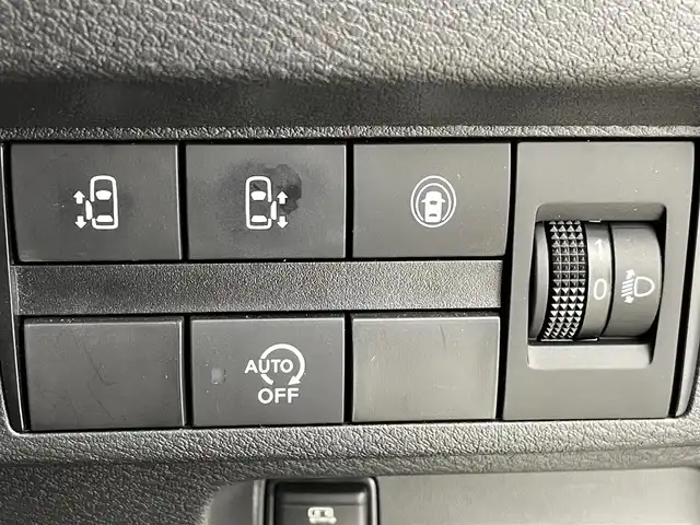 日産 ルークス ハイウェイスター X 熊本県 2020(令2)年 3.6万km フローズンバニラパール 純正9インチナビMM320D-L（ＤＶＤ・フルセグ・ＢＴ・ＡＵＸ）/全周囲カメラ　/前方ドライブレコーダー　/両側パワースライドドア　/前後クリアランスソナー　/エマージェンシーブレーキ　/横滑り防止　/アイドリングストップ/純正フロアマット/純正１４インチAW/オートライト/LEDヘッドライト/スマートキー/プッシュスタート