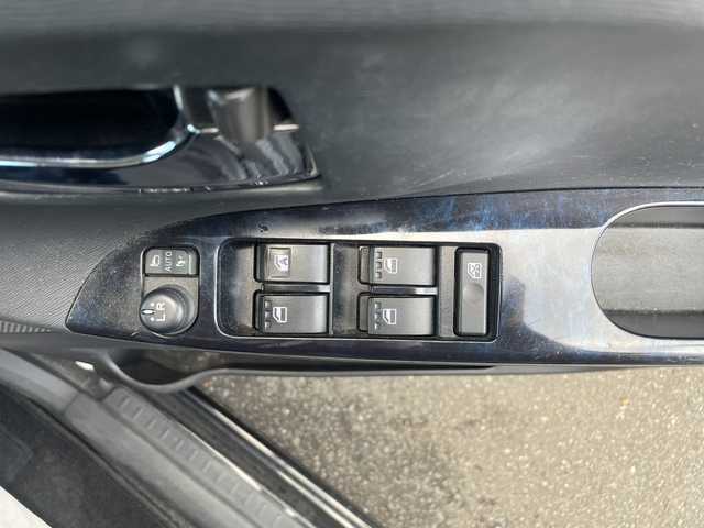 ダイハツ タント カスタム X トップED SAⅡ 宮城県 2016(平28)年 12.6万km ブラックマイカメタリック (株)IDOMが運営する【じしゃロン仙台店】の自社ローン専用車両になりますこちらは現金またはオートローンご利用時の価格です。自社ローンご希望の方は別途その旨お申付け下さい/純正ナビ/Bluetooth/パワースライドドア/フルセグTV/LEDヘッドライト/ハーフレザーシート/インテリジェンスキー/プッシュスタート