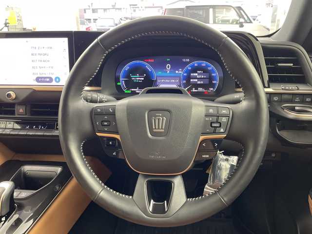 トヨタ クラウン スポーツ Z 岐阜県 2024(令6)年 2万km グレー ４WD/パノラマルーフ/純正12.3インチディスプレイオーディオ/（FM/AM/フルセグ/Bluetooth/AppleCarPlay）/全方位カメラ/デジタルインナーミラー/前席シートヒーター/エアシート/メモリ付きパワーシート/ナビ連動ドライブレコーダー/ワイヤレス充電/レーダークルーズコントロール/カラーヘッドアップディスプレイ/100V/1500W/ビルトインETC２．０/スマートキー/スペアキー