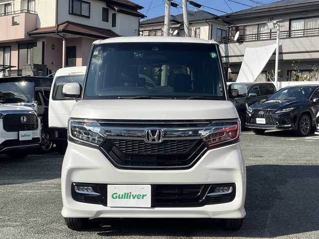 ホンダ Ｎ ＢＯＸ カスタム G L ホンダセンシング 熊本県 2018(平30)年 3.9万km プラチナホワイトパール 純正ナビ（VXM-184VFi）/【フルセグTV/CD/DVD/Bluetooth/ラジオ】/バックカメラ/前シーケンシャルウィンカー/前後ドライブレコーダー（ZDR-015）/片側パワースライドドア/レーダークルーズコントロール/衝突軽減ブレーキ/先行車発進お知らせ機能/レーンキープアシスト/標識認識機能/障害物センサー/ECON/ビルトインETC/純正14インチAW/オートライト/フォグランプ/LEDヘッドライト/ステアリングスイッチ/純正フロアマット/保証書/取扱説明書