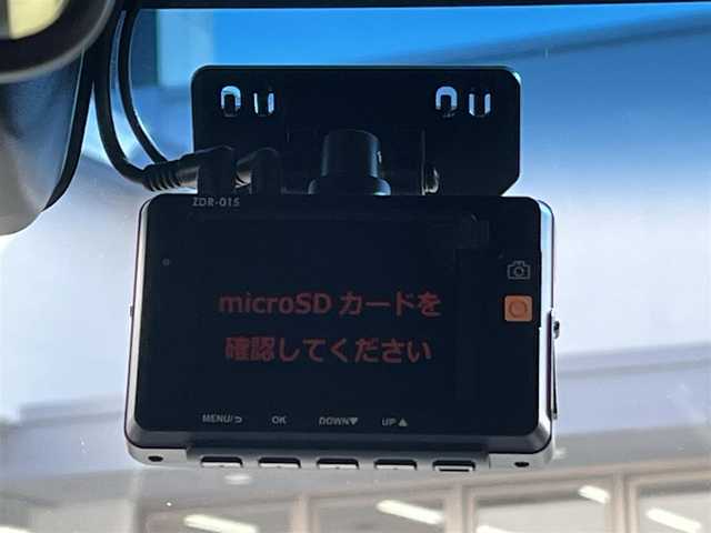 ホンダ Ｎ ＢＯＸ カスタム G L ホンダセンシング 熊本県 2018(平30)年 3.9万km プラチナホワイトパール 純正ナビ（VXM-184VFi）/【フルセグTV/CD/DVD/Bluetooth/ラジオ】/バックカメラ/前シーケンシャルウィンカー/前後ドライブレコーダー（ZDR-015）/片側パワースライドドア/レーダークルーズコントロール/衝突軽減ブレーキ/先行車発進お知らせ機能/レーンキープアシスト/標識認識機能/障害物センサー/ECON/ビルトインETC/純正14インチAW/オートライト/フォグランプ/LEDヘッドライト/ステアリングスイッチ/純正フロアマット/保証書/取扱説明書