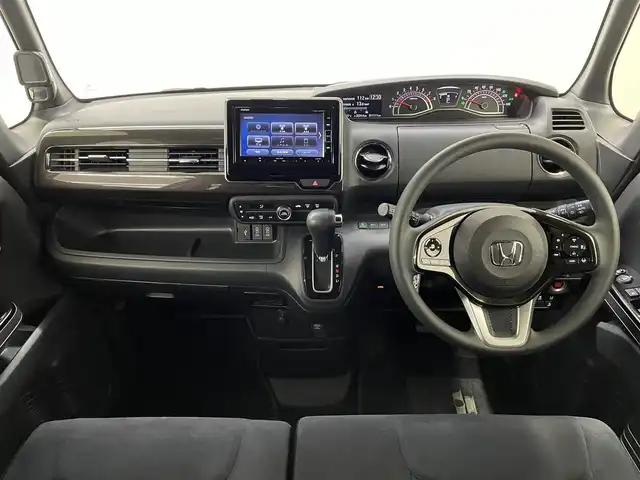 ホンダ Ｎ ＢＯＸ カスタム G L ホンダセンシング 長崎県 2018(平30)年 1.2万km プラチナホワイトパール 純正7インチナビ　（VXM-184VFi）/・フルセグTV　CD/DVD/SD/Bluetooth/ホンダセンシング/・衝突軽減ブレーキ/・誤発進抑制機能/・路外逸脱抑制機能/・アダプティブクルーズコントロール/・オートハイビーム/ワンオーナー/バックカメラ/プッシュスタート/片側パワースライドドア/ETC/ドライブレコーダー/ステアリングスイッチ/アイドリングストップ/スマートキー×2/純正フロアマット/純正14インチAW/取扱説明書/保証書