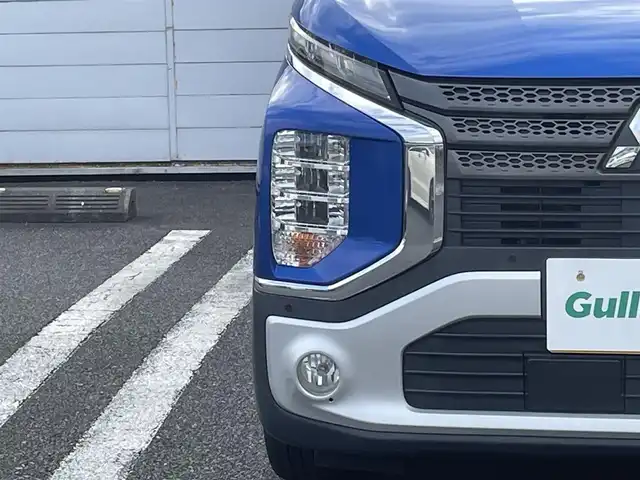 三菱 ｅＫクロス T 埼玉県 2019(平31)年 10.9万km ライトニングブルーマイカ/スターリングシルバーメタリック 社外ナビ/ブルートゥース/前後クリアランスソナー/スマートキー/プッシュスタート/純正アルミ/シートヒーター