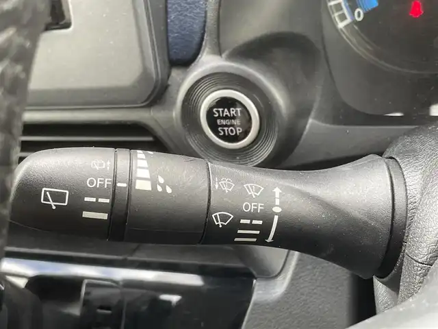 三菱 ｅＫクロス T 埼玉県 2019(平31)年 10.9万km ライトニングブルーマイカ/スターリングシルバーメタリック 社外ナビ/ブルートゥース/前後クリアランスソナー/スマートキー/プッシュスタート/純正アルミ/シートヒーター