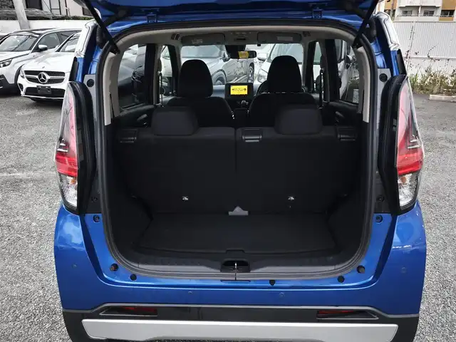 三菱 ｅＫクロス T 熊本県 2019(平31)年 10.9万km ライトニングブルーマイカ/スターリングシルバーメタリック 社外ナビ（MDV-Z702）/【フルセグTV/Bluetooth/CD/DVD】/衝突軽減ブレーキ/コーナーセンサー/車線逸脱警報/オートLEDライト/プッシュスタート/スマートキー/ウィンカーミラー/前席シートヒーター/革巻きステアリング/ステアリングスイッチ/純正１５インチAW/ETC/横滑り防止装置/ABS/社外フロアマット/保証書/取扱説明書/スペアキー