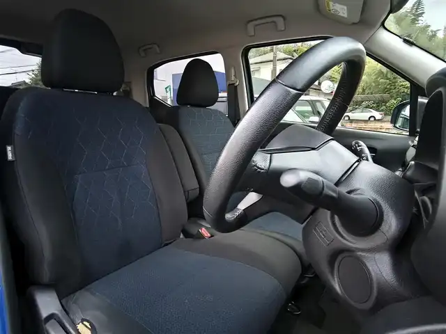 三菱 ｅＫクロス T 熊本県 2019(平31)年 10.9万km ライトニングブルーマイカ/スターリングシルバーメタリック 社外ナビ（MDV-Z702）/【フルセグTV/Bluetooth/CD/DVD】/衝突軽減ブレーキ/コーナーセンサー/車線逸脱警報/オートLEDライト/プッシュスタート/スマートキー/ウィンカーミラー/前席シートヒーター/革巻きステアリング/ステアリングスイッチ/純正１５インチAW/ETC/横滑り防止装置/ABS/社外フロアマット/保証書/取扱説明書/スペアキー