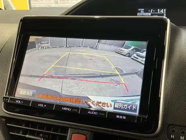 トヨタ ノア X 東京都 2016(平28)年 1.7万km ダークシェリーマイカM ワンオーナー/セーフティセンス/・プリクラッシュセーフティ/・レーンディパチャーアラート/・オートマチックハイビーム/・先行車発進告知機能/純正9インチナビ/バックカメラ/片側パワースライドドア/LEDヘッドライト/ドライブレコーダー前後/ステリングリモコン/ウィンカーミラー/アイドリングストップ/ビルトインETC/スマートキー/ディーラー記録簿/保証書・取扱説明書・スペアキー