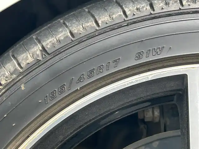 トヨタ アクア G G’s 群馬県 2016(平28)年 7.1万km ライムホワイトパールクリスタルシャイン スマートエントリーパッケージ/純正SDナビ/CD・DVD・SD・USB/Bluetooth・フルセグTV/TVキット/Ｇ＇Ｓホイール/Ｇ＇Ｓエアロ/G’Sフロアマット/クルーズコントロール/レーンキープアシスト/オートライト/オートマチックハイビーム/横滑り防止装置/アイドリングストップ/LEDヘッドライト/LEDフォグ/プッシュスタート/スペアキー
