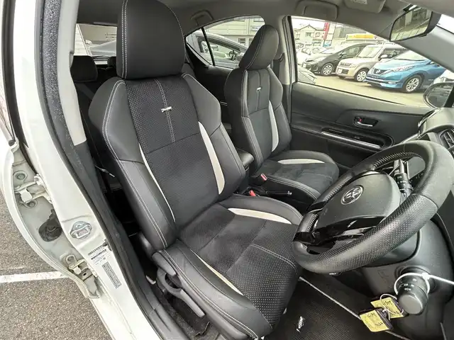 トヨタ アクア G G’s 群馬県 2016(平28)年 7.1万km ライムホワイトパールクリスタルシャイン スマートエントリーパッケージ/純正SDナビ/CD・DVD・SD・USB/Bluetooth・フルセグTV/TVキット/Ｇ＇Ｓホイール/Ｇ＇Ｓエアロ/G’Sフロアマット/クルーズコントロール/レーンキープアシスト/オートライト/オートマチックハイビーム/横滑り防止装置/アイドリングストップ/LEDヘッドライト/LEDフォグ/プッシュスタート/スペアキー