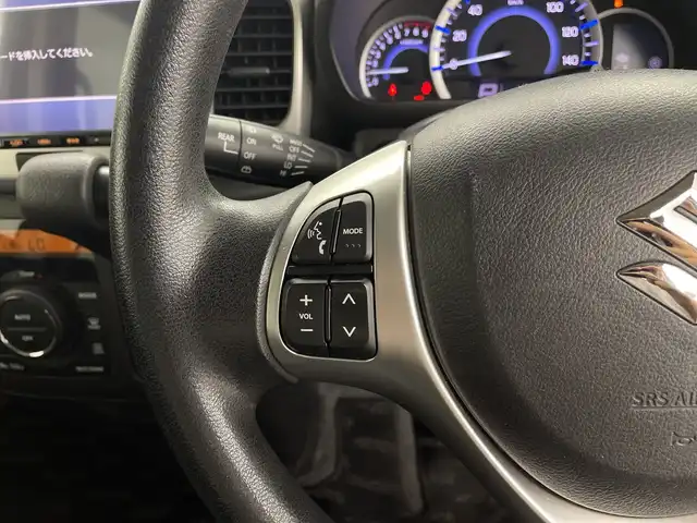 スズキ スペーシア X 鹿児島県 2017(平29)年 6.6万km フェニックスレッドパール 純正8型ナビ/(BT/CD/DVD/SD)/フルセグTV/両側パワースライドドア/D席シートヒーター/純正ドアバイザー/純正フロアマット/電格ミラー/後席サイドサンシェード/ステアリングリモコン/シートリフター/ビルトインＥＴＣ/ヘッドライトレベライザー