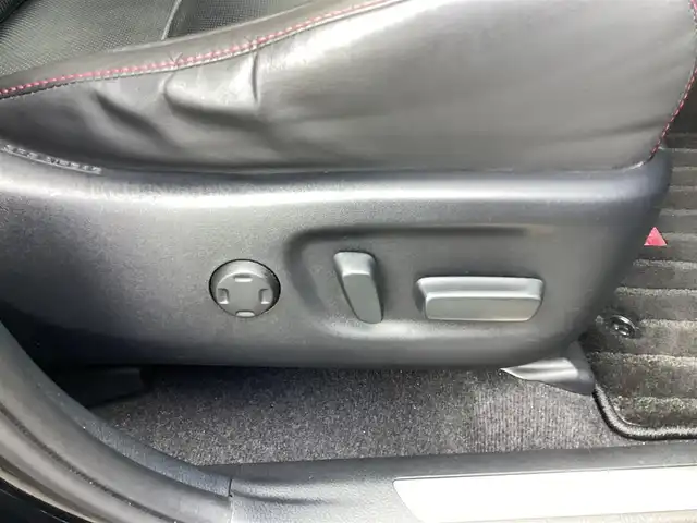 トヨタ ハリアー プログレス メタル&レザーP 鹿児島県 2017(平29)年 4.8万km ブラック 純正ナビ/フルセグTV/JBLサウンド/全方位モニター/プッシュスタート/スマートキー/電動レザーシートメモリー機能付き/パノラマスライドルーフ/モデリスタエアロ/パワーバックドア/電動パーキング/アイドリングストップ/オートハイビーム/レーダーブレーキ/レーンキープ/ブラインドセンサー/純正18インチアルミ