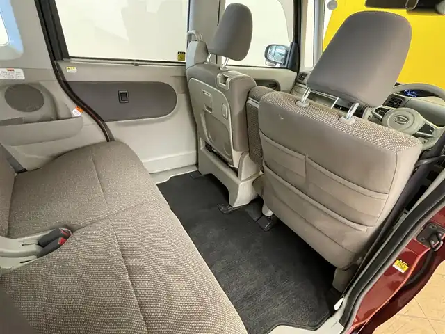 ダイハツ タント L SA Ⅲ 群馬県 2017(平29)年 5.5万km ファイアークォーツレッドM スマートアシスト/・衝突軽減ブレーキ/・オートライト/・横滑り防止/・リアコーナーセンサー/社外７インチナビ/・AM/FM/SD/・ワンセグTVCD/DVD/バックカメラ/純正フロアマット/純正ドアバイザー/リモコンキー