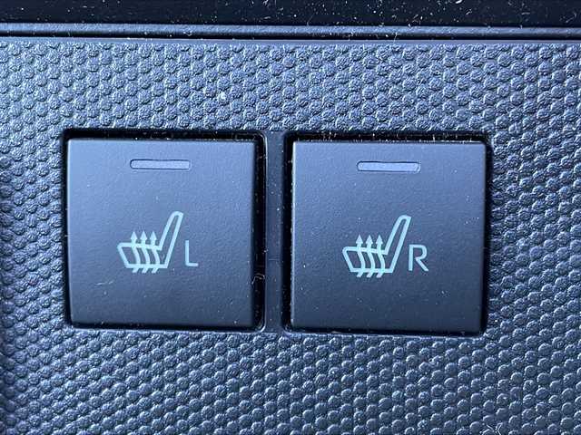 ダイハツ タフト 栃木県 2020(令2)年 2.8万km フォレストカーキメタリック 純正ナビ/品番:NMZK-W70D/Bluetooth/TV/CD/DVD/ipod/バックカメラ/ドライブレコーダー/衝突被害軽減ブレーキ/横滑り防止/盗難防止装置/アイドリングストップ/コーナーセンサー/前席シートヒーター/電動パーキングブレーキ/ブレーキホールド/スカイルーフトップ/ルーフレール/LEDヘッドライト/フォグランプ/オートライト/オートエアコン/プッシュスタート/スマートキー×2/カラーコード G63/フォレストカーキメタリック