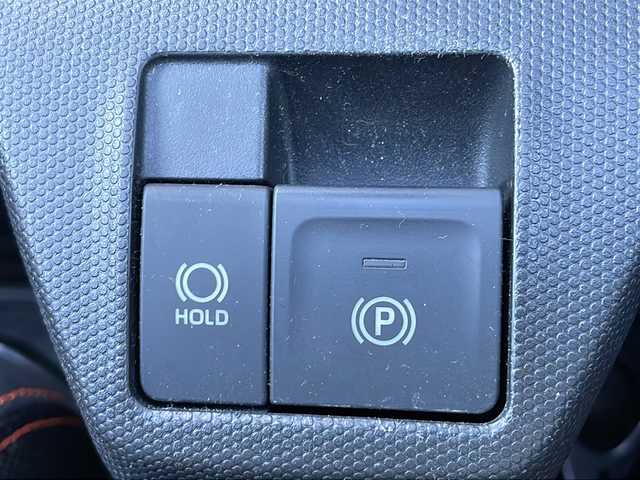 ダイハツ タフト 栃木県 2020(令2)年 2.8万km フォレストカーキメタリック 純正ナビ/品番:NMZK-W70D/Bluetooth/TV/CD/DVD/ipod/バックカメラ/ドライブレコーダー/衝突被害軽減ブレーキ/横滑り防止/盗難防止装置/アイドリングストップ/コーナーセンサー/前席シートヒーター/電動パーキングブレーキ/ブレーキホールド/スカイルーフトップ/ルーフレール/LEDヘッドライト/フォグランプ/オートライト/オートエアコン/プッシュスタート/スマートキー×2/カラーコード G63/フォレストカーキメタリック