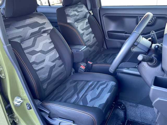 ダイハツ タフト 栃木県 2020(令2)年 2.8万km フォレストカーキメタリック 純正ナビ/品番:NMZK-W70D/Bluetooth/TV/CD/DVD/ipod/バックカメラ/ドライブレコーダー/衝突被害軽減ブレーキ/横滑り防止/盗難防止装置/アイドリングストップ/コーナーセンサー/前席シートヒーター/電動パーキングブレーキ/ブレーキホールド/スカイルーフトップ/ルーフレール/LEDヘッドライト/フォグランプ/オートライト/オートエアコン/プッシュスタート/スマートキー×2/カラーコード G63/フォレストカーキメタリック