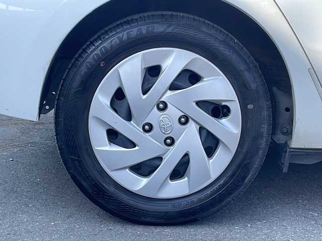 トヨタ アクア S スタイルブラック 茨城県 2016(平28)年 6.5万km ライムホワイトパールクリスタルシャイン 純正SDナビ/Bluetooth搭載/AAC/バックカメラ/オートライト/オートマチックハイビーム/純正フロアマット/アイドリングストップ/スマートキー/ETC/横滑り防止装置/レーンキープアシスト/衝突被害軽減システム