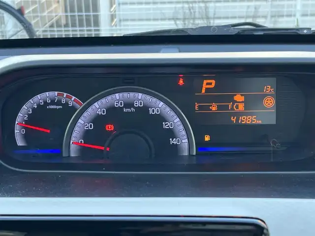 スズキ ワゴンＲ HYBRID FX 滋賀県 2018(平30)年 4.2万km ブルーイッシュブラックパール3 6.8インチディスプレイオーディオ/(FM/AM/CD/DVD/Bluetooth)/運転席シートヒーター/電動格納ミラー/アイドリングストップ/ハロゲンライト/ヘッドライトレベリング/フルオートエアコン/リモコンキー/スペアキー/パワーウィンドウ/パワーステアリング/シガーソケット