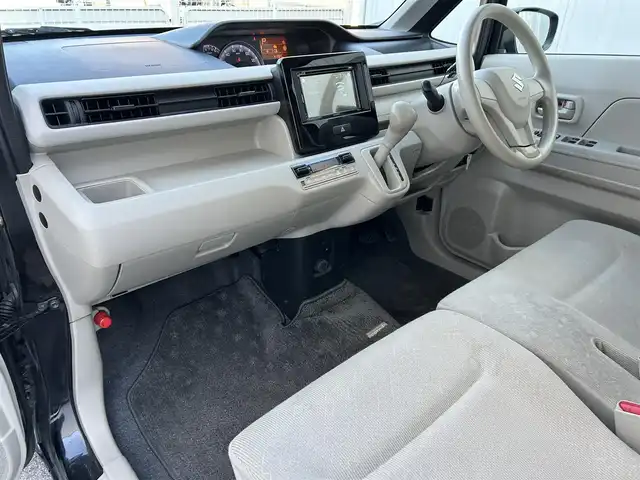 スズキ ワゴンＲ HYBRID FX 滋賀県 2018(平30)年 4.2万km ブルーイッシュブラックパール3 6.8インチディスプレイオーディオ/(FM/AM/CD/DVD/Bluetooth)/運転席シートヒーター/電動格納ミラー/アイドリングストップ/ハロゲンライト/ヘッドライトレベリング/フルオートエアコン/リモコンキー/スペアキー/パワーウィンドウ/パワーステアリング/シガーソケット