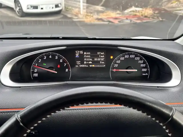 トヨタ シエンタ G クエロ 宮城県 2019(令1)年 6.4万km ホワイトパールクリスタルシャイン シートヒーター/ステアリングヒーター/＝＝＝/セーフティセンス/・プリクラッシュセーフティ/・レーンディパーチャーアラート/・オートマチックハイビーム/先行車発進告知機能/インテリジェントクリアランスソナー/社外8インチナビ（AVIC-CL902）/・CD/DVD/・Bluetooth/・フルセグTV/バックカメラ/ETC/両側パワースライドドア/ハーフレザーシート/革巻きステアリング/LEDヘッドランプ/フォグランプ/オートライト/スマートキー＆プッシュスタート/電動格納ミラー/Wエアバッグ