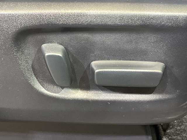 トヨタ アルファード S Cパッケージ 愛媛県 2017(平29)年 5.5万km ブラック ツインムーンルーフ￥118800/＿＿__________________/ＡＬＰＩＮＥ１１型ナビ/フルセグTV　Bluetooth DVD再生可　HDMI/ＡＬＰＩＮＥ１２型後席モニター/バックカメラ/ＥＴＣ２．０/ハーフレザーシート/シートポジションメモリー/パワーシート/両側電動パワースライドドア