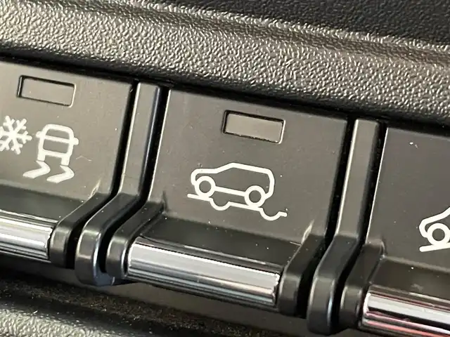 スズキ ハスラー HYBRID X 岩手県 2020(令2)年 1.9万km バーミリオンオレンジ/ガンメタリック2トーン ワンオーナー/４WD/スズキセーフティサポート/デュアルカメラブレーキサポート/車線逸脱警報/誤発進抑制機能/標識認識機能/後退時ブレーキアシスト/ハイビームアシスト/リヤパーキングセンサー/ヒルディセントコントロール/グリップコントロール/スノーモード/横滑り防止装置/アイドリングストップ/KENWOODナビ/（CD/DVD/フルセグ/SD/Bluetooth）/ステアリングスイッチ/バックカメラ/ドライブレコーダー/LEDヘッドライト/LEDフォグランプ/純正15インチアルミホイール