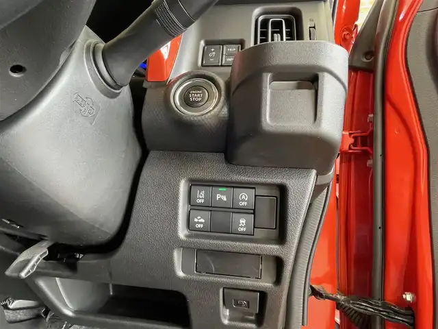 スズキ ハスラー HYBRID X 岩手県 2020(令2)年 1.9万km バーミリオンオレンジ/ガンメタリック2トーン ワンオーナー/４WD/スズキセーフティサポート/デュアルカメラブレーキサポート/車線逸脱警報/誤発進抑制機能/標識認識機能/後退時ブレーキアシスト/ハイビームアシスト/リヤパーキングセンサー/ヒルディセントコントロール/グリップコントロール/スノーモード/横滑り防止装置/アイドリングストップ/KENWOODナビ/（CD/DVD/フルセグ/SD/Bluetooth）/ステアリングスイッチ/バックカメラ/ドライブレコーダー/LEDヘッドライト/LEDフォグランプ/純正15インチアルミホイール
