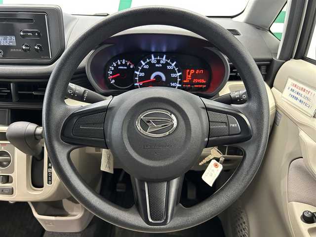 ダイハツ ムーヴ L 鹿児島県 2018(平30)年 2.6万km ホワイト 禁煙車/純正オーディオ（AM・FM/CD/AUX）/純正ドアバイザー/電格ミラー/社外フロアマット/アイドリングストップ/ヘッドライトレベライザー/シートリフター/取扱説明書