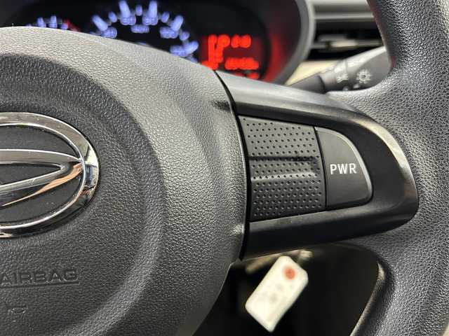 ダイハツ ムーヴ L 鹿児島県 2018(平30)年 2.6万km ホワイト 禁煙車/純正オーディオ（AM・FM/CD/AUX）/純正ドアバイザー/電格ミラー/社外フロアマット/アイドリングストップ/ヘッドライトレベライザー/シートリフター/取扱説明書