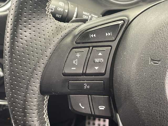 マツダ アテンザ ワゴン 20S プロアクティブ 栃木県 2015(平27)年 8.1万km ソニックシルバーM メモリーナビ/（CD/DVD/フルセグTV/Bluetooth）/バックカメラ/前方ドライブレコーダー/スマートブレーキサポート/マツダレーダークルーズコントロール/スマートシティブレーキサポート/AT誤発進抑制装置/リアパーキングセンサー/ドライバーアテンションアラート/ETC/オートライト/LEDヘッドライト/横滑り防止装置/スマートキー/プッシュスタート/電動格納ミラー/純正アルミホイール