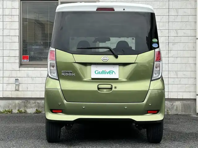 日産 デイズ ルークス X Vセレクション 茨城県 2019(令1)年 3.7万km ホワイトソリッド/プレミアムオリーブM ツートンカラー/　(ホワイトソリッド/プレミアムオリーブM)/ワンオーナー車/純正メモリナビ【MM319D-W】/(AM/FM/Bluetooth/Music Stocker/CD/DVD/フルセグTV）/アラウンドビューモニター/バックカメラ/コーナーセンサー/エマージェンシーブレーキ/踏み間違い衝突防止アシスト/車線逸脱警報/横滑り防止/純正14インチアルミホイール/両側パワースライドドア/純正ドアバイザー/純正ドライブレコーダー【DJ4-D】/ETC/純正フロアマット/シートバックテーブル/後席ロールサンシェード/プッシュスタート/スペアキー×1/ISOFIX/保証書/取扱説明書/ナビ取扱説明書