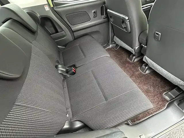 日産 デイズ ルークス X Vセレクション 茨城県 2019(令1)年 3.7万km ホワイトソリッド/プレミアムオリーブM ツートンカラー/　(ホワイトソリッド/プレミアムオリーブM)/ワンオーナー車/純正メモリナビ【MM319D-W】/(AM/FM/Bluetooth/Music Stocker/CD/DVD/フルセグTV）/アラウンドビューモニター/バックカメラ/コーナーセンサー/エマージェンシーブレーキ/踏み間違い衝突防止アシスト/車線逸脱警報/横滑り防止/純正14インチアルミホイール/両側パワースライドドア/純正ドアバイザー/純正ドライブレコーダー【DJ4-D】/ETC/純正フロアマット/シートバックテーブル/後席ロールサンシェード/プッシュスタート/スペアキー×1/ISOFIX/保証書/取扱説明書/ナビ取扱説明書