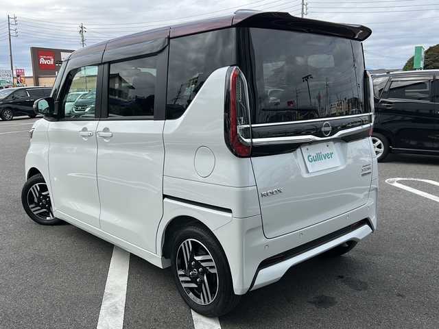 日産 ルークス HWS X プロパイロットED 岐阜県 2024(令6)年 1.5万km ホワイトパール 登録時走行距離14558km/純正９型ナビ/フルセグＴＶ/全方位カメラ/両側パワースライドドア/シートヒーター/ステアリングヒーター/純正フロアマット/純正アルミホイール/クルーズコントロール/ＥＴＣ/Ｂｌｕｅ　ｔｏｏｔｈ/禁煙車/ABS/横滑り防止装置/コーナーセンサー/レーンキープアシスト/盗難防止装置/オートライト/LEDヘッドライト/エアバッグ/衝突被害軽減システム