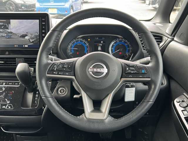 日産 ルークス HWS X プロパイロットED 岐阜県 2024(令6)年 1.5万km ホワイトパール 登録時走行距離14558km/純正９型ナビ/フルセグＴＶ/全方位カメラ/両側パワースライドドア/シートヒーター/ステアリングヒーター/純正フロアマット/純正アルミホイール/クルーズコントロール/ＥＴＣ/Ｂｌｕｅ　ｔｏｏｔｈ/禁煙車/ABS/横滑り防止装置/コーナーセンサー/レーンキープアシスト/盗難防止装置/オートライト/LEDヘッドライト/エアバッグ/衝突被害軽減システム