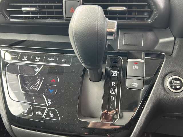 日産 ルークス HWS X プロパイロットED 岐阜県 2024(令6)年 1.5万km ホワイトパール 登録時走行距離14558km/純正９型ナビ/フルセグＴＶ/全方位カメラ/両側パワースライドドア/シートヒーター/ステアリングヒーター/純正フロアマット/純正アルミホイール/クルーズコントロール/ＥＴＣ/Ｂｌｕｅ　ｔｏｏｔｈ/禁煙車/ABS/横滑り防止装置/コーナーセンサー/レーンキープアシスト/盗難防止装置/オートライト/LEDヘッドライト/エアバッグ/衝突被害軽減システム