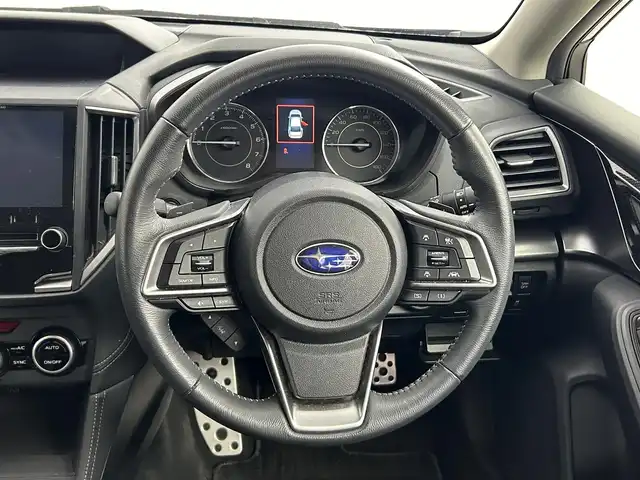 スバル インプレッサ スポーツ 2．0i－S アイサイト 道央・札幌 2018(平30)年 5.5万km アイスシルバーメタリック ・４WD/・寒冷地仕様/・純正SDナビ/・ＣＤ／ＤＶＤ／Bluetooth／フルセグ/・バックカメラ/・純正ドライブレコーダー/・ETC/・アイサイト/・アダプティブクルーズコントロール/・プリクラッシュセーフティ/・レーンキープアシスト/・横滑り防止装置/・電動パーキングブレーキ/・パドルシフト/・USB入力端子/・LEDヘッドライト/・スマートキー/・プッシュスタート/・取扱説明書