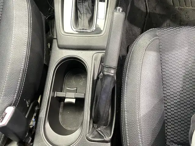 スバル フォレスター 2．0XT アイサイト 鹿児島県 2014(平26)年 9.9万km クリスタルブラックシリカ 禁煙車/純正7インチナビ(CN-R300WD)/　・Bluetooth/　・CD/DVD/　・AM/FM/　・USB/　・iPod/　・フルセグTV/アイサイト/　・クルーズコントロール/　・レーンキープアシスト/　・オートマチックハイビーム/X-MODE/ETC/バックカメラ/前席パワーシート/前席シートヒーター/オートワイパー/電動格納ミラー/純正アルミホイール/純正フロアマット