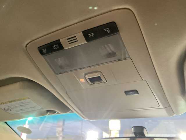 レクサス ＨＳ 250h ハーモニアスレザー 長野県 2012(平24)年 7万km ホワイトパールクリスタルシャイン 純正ナビ/フルセグTV/CD/DVD/MD/USB/クルーズコントロール/バックカメラ/ビルトインETC/純正17インチAW/本革巻ステアリング/前席パワーシート/前席シートヒーター/冬タイヤ積込