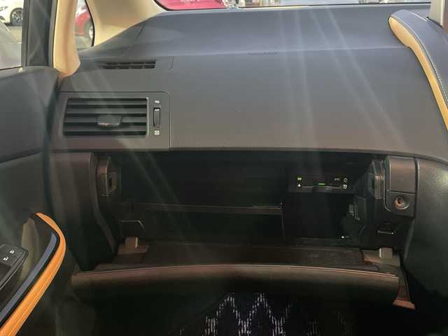 レクサス ＨＳ 250h ハーモニアスレザー 長野県 2012(平24)年 7万km ホワイトパールクリスタルシャイン 純正ナビ/フルセグTV/CD/DVD/MD/USB/クルーズコントロール/バックカメラ/ビルトインETC/純正17インチAW/本革巻ステアリング/前席パワーシート/前席シートヒーター/冬タイヤ積込