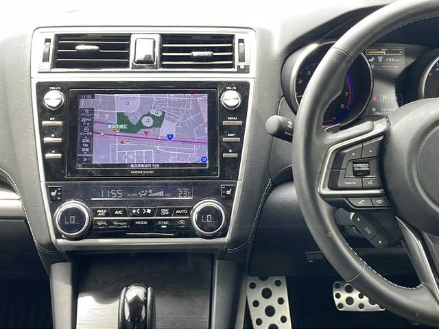 スバル レガシィ Ｂ４ リミテッド 青森県 2017(平29)年 8.3万km クリスタルホワイトP ・4WD/・本革シート/・純正SDナビ/・Bluetooth/・フルセグ/・サイド/バックカメラ/・プッシュスタート/・スマートキー/・衝撃被害軽減ブレーキ/・レーンキープアシスト/・レーダークルーズコントロール/・オートライト/・LEDヘットライト/・アイドリングストップ/・横滑り防止/・パドルシフト/・ハンドルヒーター/・パワーシート/・シートヒーター/・シートメモリ/・社外ビルドインETC/・純正18AW/・純正フロアマット/・純正ドアバイザー/・保証書/・取扱説明書
