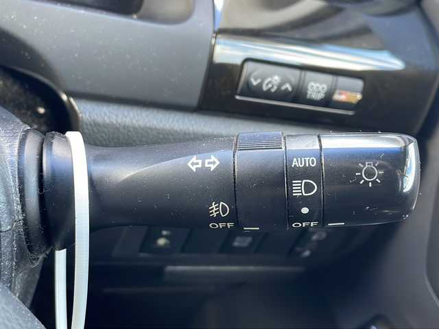 トヨタ ヴェルファイア 2．4Z ゴールデンアイズⅡ 新潟県 2014(平26)年 13.8万km ブラック 社外ディスプレイオーディオ/バックカメラ/冬タイヤ積載/デジタルインナーミラー/クリアランスソナー/前方ドライブレコーダー/ルーフキャリア