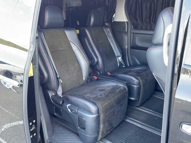 トヨタ ヴェルファイア 2．4Z ゴールデンアイズⅡ 新潟県 2014(平26)年 13.8万km ブラック 社外ディスプレイオーディオ/バックカメラ/冬タイヤ積載/デジタルインナーミラー/クリアランスソナー/前方ドライブレコーダー/ルーフキャリア