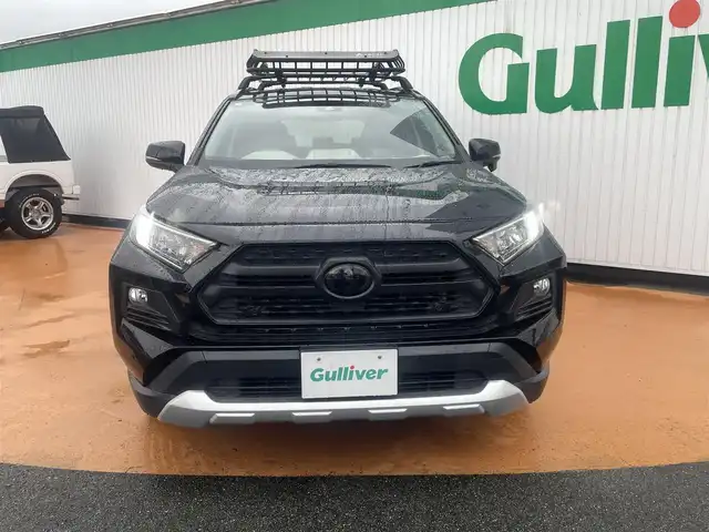 トヨタ ＲＡＶ４ アドベンチャー 三重県 2019(令1)年 8.3万km アティチュードブラックマイカ ALPINEナビ/バックカメラ/ダイナミックトルクベクタリング4WD/セーフティセンス/3灯式LEDヘッドランプ/フロントフォグランプ/ボディ同色電動オート格納ドアミラー/235/55R19タイヤ/　＊19インチアルミホイール/自動防眩インナーミラー/オプティトロンメーター/左右独立温度調整オートエアコン/オレンジステッチ入りブラックレザーシート/パワーシート（運転席）/スマートエントリー/プッシュスタート