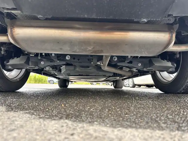 トヨタ ＲＡＶ４ ハイブリッドG 宮城県 2021(令3)年 4.3万km ホワイトパールクリスタルシャイン パノラマムーンルーフ/デジタルインナーミラー/＝＝＝/モデリスタエアロ（F/S/R）/セーフティセンス/・プリクラッシュセーフティ/・レーントレーシングアシスト/・レーダークルーズコントロール/・オートマチックハイビーム/・ロードサインアシスト/先行車発進告知/インテリジェントクリアランスソナー/リアクロストラフィックオートブレーキ/ブラインドスポットモニター/9インチディスプレイオーディオ/・ナビ機能付/・Bluetooth/・フルセグTV/・AppleCarPlay/AndroidAuto/パノラミックビューモニター/ビルトインETC2.0/ドライブレコーダー/AC100V/1500W/ハンズフリーパワーバックドア/合皮シート/運転席メモリー機能付パワーシート/前席シートヒーター/革巻きステアリング/ステアリングヒーター/電動パーキングブレーキ/ブレーキホールド/LEDヘッドランプ/フォグランプ/オートライト/スマートキー＆プッシュスタート/電動格納ミラー/純正18インチAW/純正フロアマット/純正ドアバイザー
