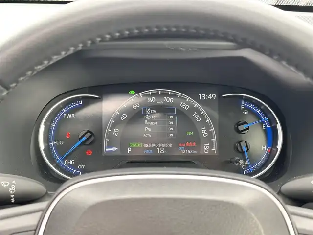 トヨタ ＲＡＶ４ ハイブリッドG 宮城県 2021(令3)年 4.3万km ホワイトパールクリスタルシャイン パノラマムーンルーフ/デジタルインナーミラー/＝＝＝/モデリスタエアロ（F/S/R）/セーフティセンス/・プリクラッシュセーフティ/・レーントレーシングアシスト/・レーダークルーズコントロール/・オートマチックハイビーム/・ロードサインアシスト/先行車発進告知/インテリジェントクリアランスソナー/リアクロストラフィックオートブレーキ/ブラインドスポットモニター/9インチディスプレイオーディオ/・ナビ機能付/・Bluetooth/・フルセグTV/・AppleCarPlay/AndroidAuto/パノラミックビューモニター/ビルトインETC2.0/ドライブレコーダー/AC100V/1500W/ハンズフリーパワーバックドア/合皮シート/運転席メモリー機能付パワーシート/前席シートヒーター/革巻きステアリング/ステアリングヒーター/電動パーキングブレーキ/ブレーキホールド/LEDヘッドランプ/フォグランプ/オートライト/スマートキー＆プッシュスタート/電動格納ミラー/純正18インチAW/純正フロアマット/純正ドアバイザー