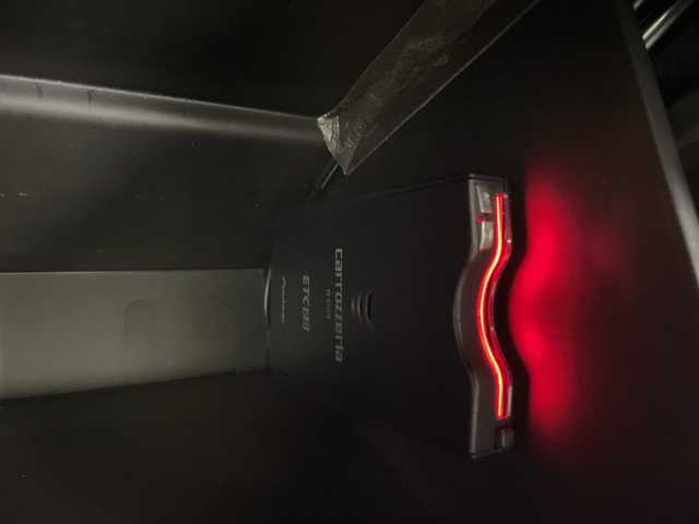 スズキ スペーシア ギア HYBRID XZ 鹿児島県 2023(令5)年 1.9万km ピュアホワイトP 純正ディスプレイオーディオ/（CD/フルセグTV）/全方位カメラ/スズキセーフティーサポート/両側パワースライドドア/アダプティブクルーズコントロール/前席シートヒーター/リアサーキュレーター/LEDヘッドライト/コーナーセンサ―/前後ドライブレコーダー/ETC/ルーフレール/純正アルミホイール