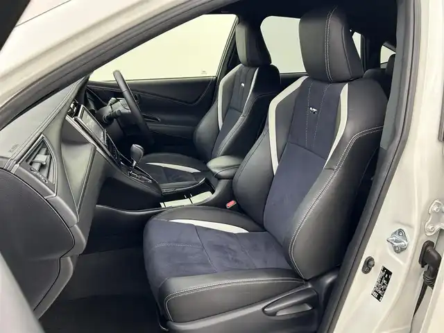 トヨタ ハリアー エレガンス G’s 熊本県 2015(平27)年 5.2万km ホワイトパールクリスタルシャイン 純正ナビ（ＣＤ・ＤＶＤ・フルセグ・ＳＤ・ＢＴ）/バックカメラ　/ビルトインＥＴＣ　/社外前後ドライブレコーダー　/純正エアロ（Ｆ・Ｒ・リアスポイラー）/運転席パワーシート/アイドリングストップ　/横滑り防止/ハーフレザーシート/純正フロアマット/純正19インチAW/オートライト/LEDヘッドライト/フォグライト/スマートキー/プッシュスタート/スペアキー1本/取扱説明書